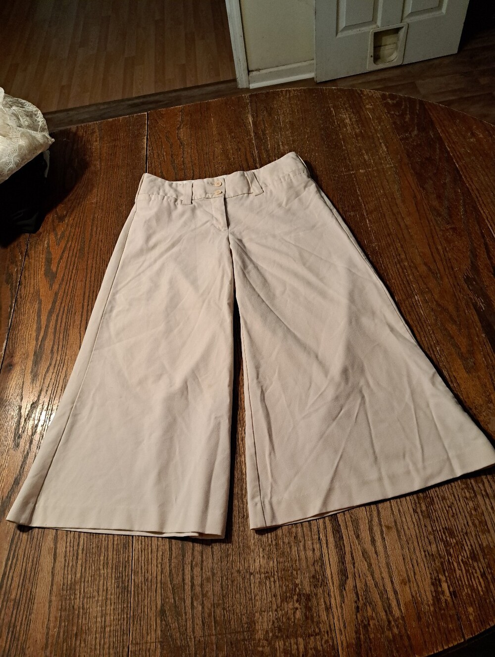 Size 5 Old College Inn Uptown Cream Wide Leg Culottes Gaucho Pants Cropped Pants